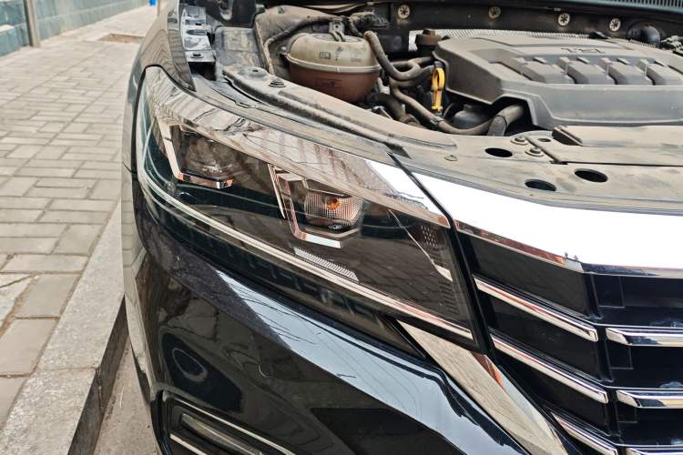 Used Volkswagen Passat 2020 330TSI Elite Edition China VI
