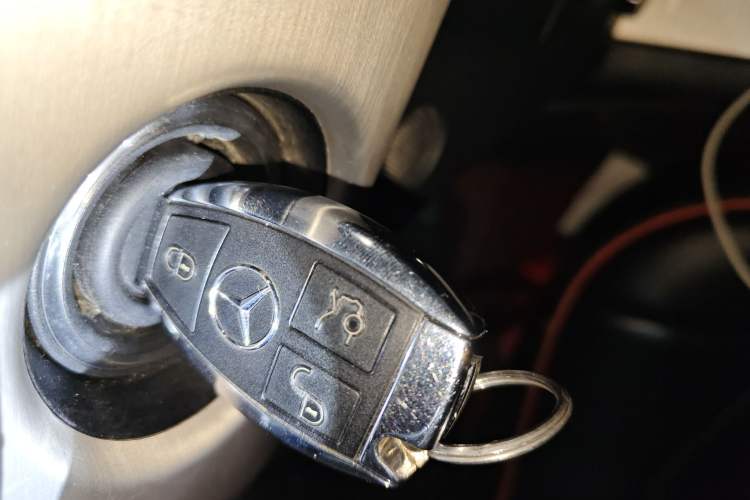 Used Mercedes-Benz GLK-Class 2013 GLK 300 4MATIC Fashion Model