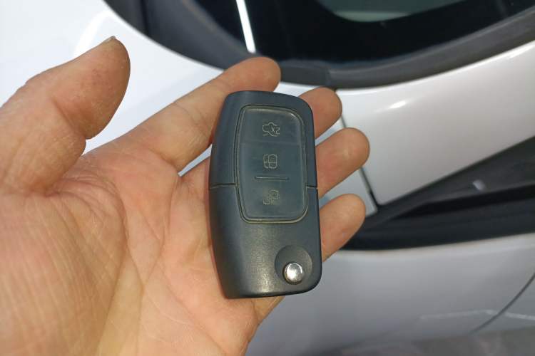 Used Ford Fiesta 2013 Hatchback 1.5L Automatic Fashion Edition
