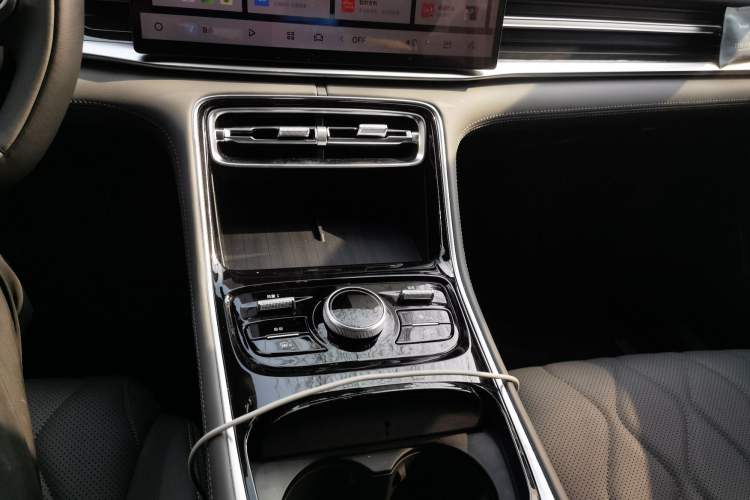 Used Geely Galaxy Galaxy A7 2025 Model EM-i 70km Exploration Edition
