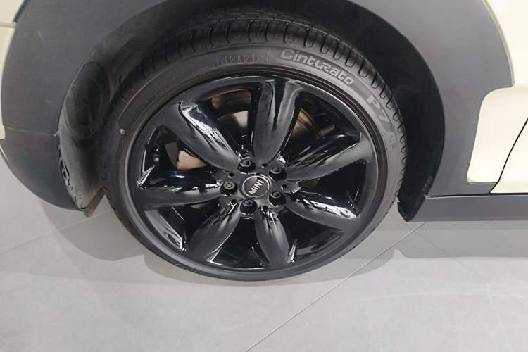 Used MINI Clubman 2016 Revised Version 1.5T COOPER Connoisseur Edition