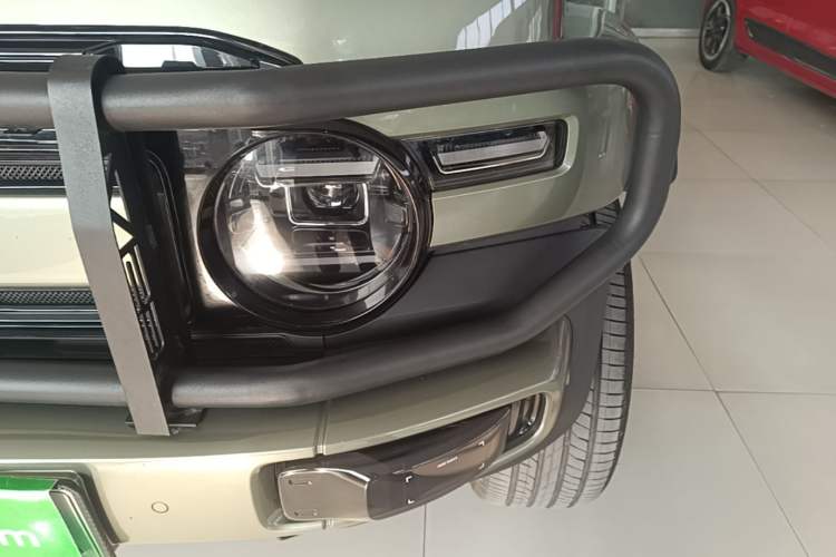 Used iCAR V23 2025 501 Four-Wheel Drive Intelligent Driving Version Left Front Headlight