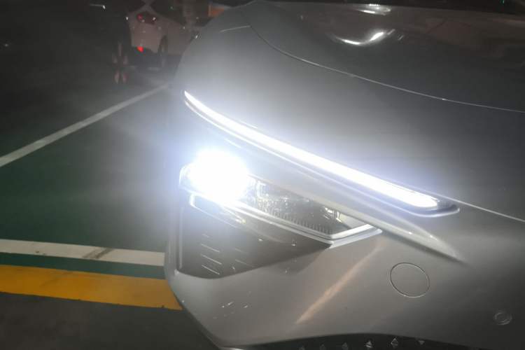 Used NETA S 2022 Extended-Range Version 1160 km Range Rear-Wheel-Drive Compact Edition
