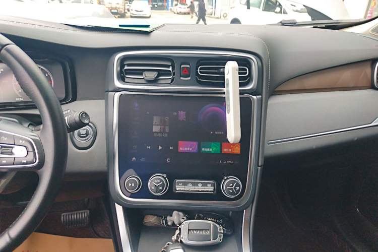 Used Lynk & Co 01 2019 2.0T Two-Wheel-Drive Pro Version China VI Standard
