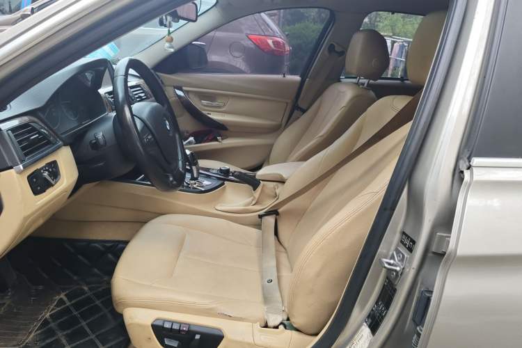 Used BMW 3 Series 2012 320i Sport Edition