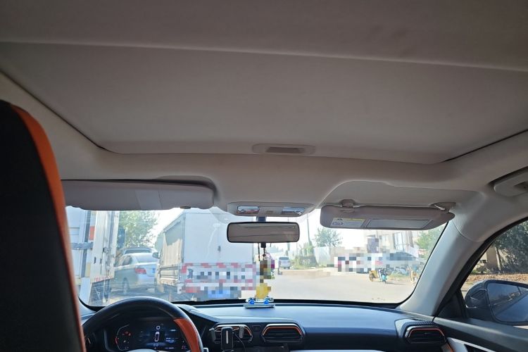 Used Dongfeng Aeolus Yixuan 2023 Mach Edition 1.5L Automatic Chasing Shadow Version Headliner