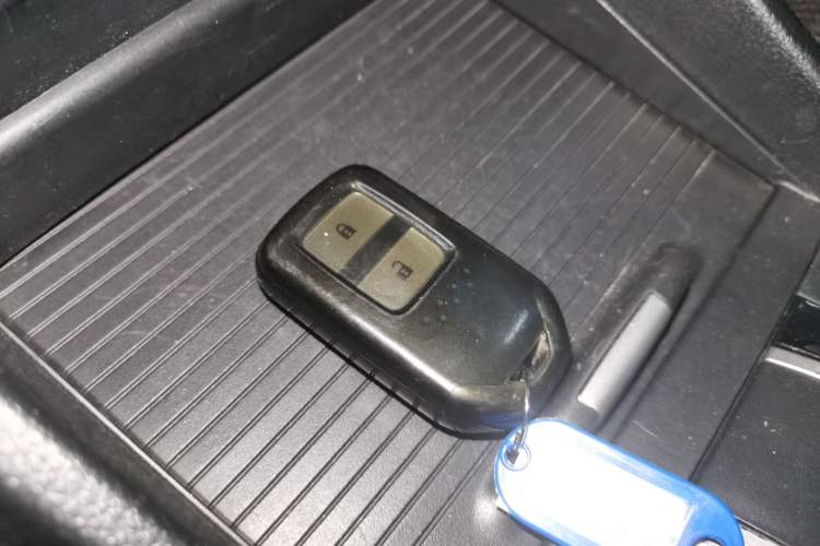 Used Honda Jade 2017 1.8L automatic Comfort version 5 seats
