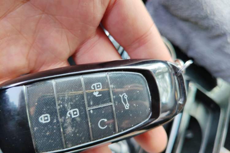 Used AION S Plus 2025 Comfort Version 53.241 kWh Vehicle Key