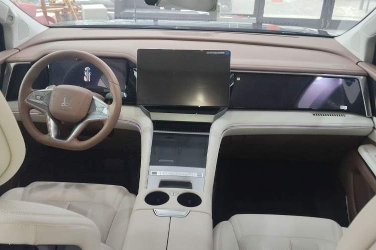 Used BYD Xia 2025 DM-i 1.5T 180km Excellence Model
