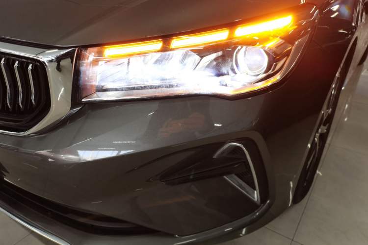 Used Geely Auto Emgrand 2023 4th Generation Champion Edition 1.5L CVT Flagship Model