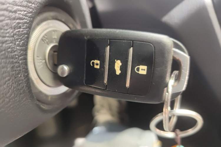 Used CHANGAN Alsvin V7 2015 1.6L Manual Enjoyment Model China IV Standard