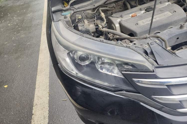 Used Honda CR-V 2013 2.4L four-wheel drive luxury version Right Front Headlight