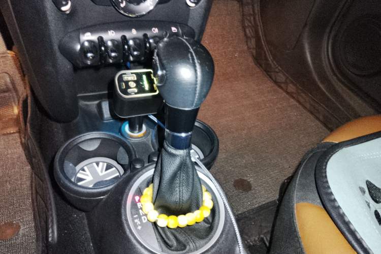 Used MINI 2012 1.6L COOPER Baker Street Gear Lever