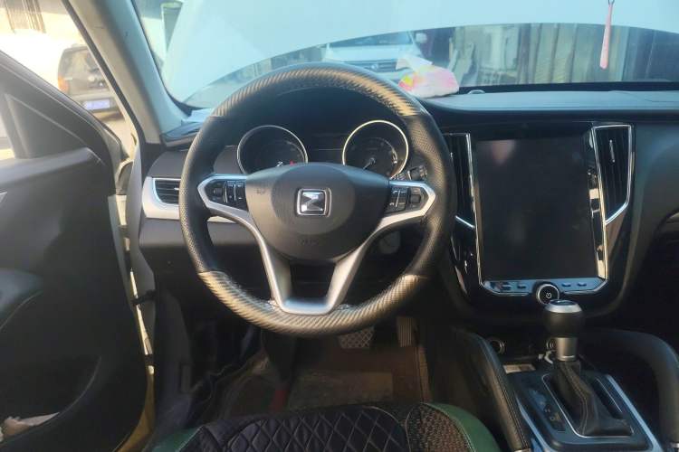 Used Zotye SR7 2016 1.5T CVT Cube Heart Edition China V Standard