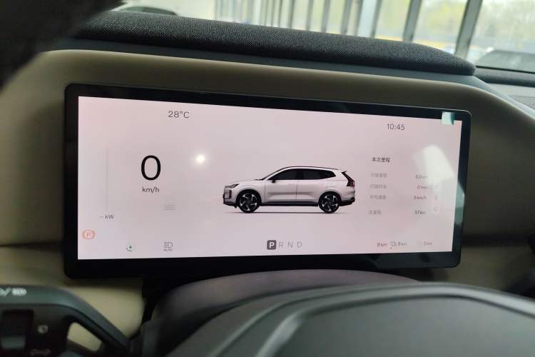 Used Volvo XC70 Plug-in Hybrid 2026 Model Two-Wheel Drive Long-Range Core Instrument Cluster