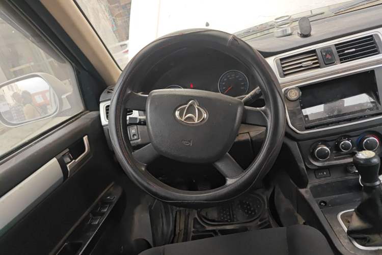 Used CHANGAN KAICHENG Shenqi F30 2018 1.5L Comfort Plus Long Wheelbase DAM15L Steering Wheel