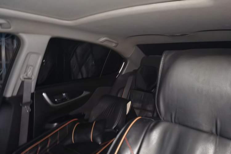 Used Honda Crider 2013 1.8L automatic luxury edition
