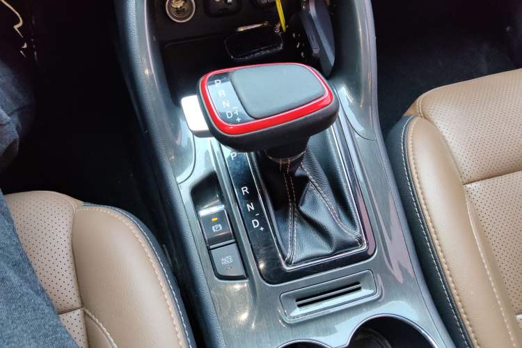 Used Changan CS75 2017 Shangkui Edition 1.5T Automatic Fengyue Model