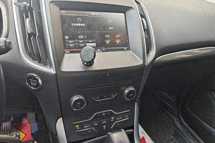 Used Ford Edge 2015 2.0T GTDi 4x4 High-Grade Model Audio And AC Panel