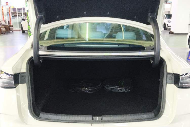 Used BYD Seal 06 New Energy 2025 DM-i Intelligent Drive 120KM Flagship Model
