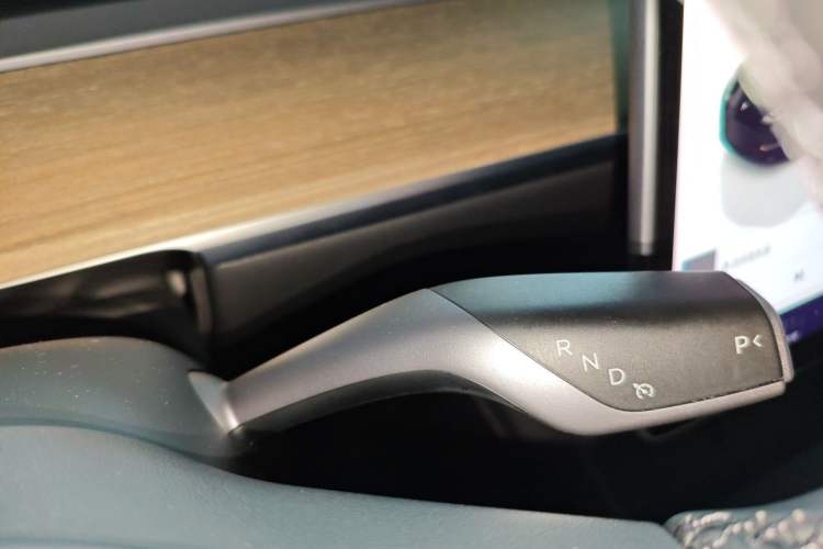 Used Tesla Model Y 2022 Rear-Wheel-Drive Version
