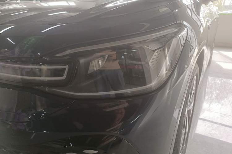 Used Volkswagen ID.6 CROZZ 2021 Long-Range PRO Edition Left Front Headlight