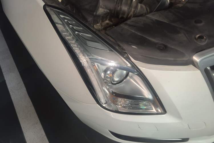 Used Cadillac XTS 2014 28T Comfort Version