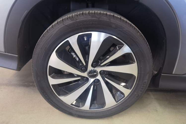 Used BYD Song PLUS New Energy 2024 HONOR Edition DM-i 150km Flagship PLUS
