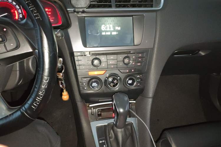 Used DS 5LS 2014 1.6T Elegant Version THP160
