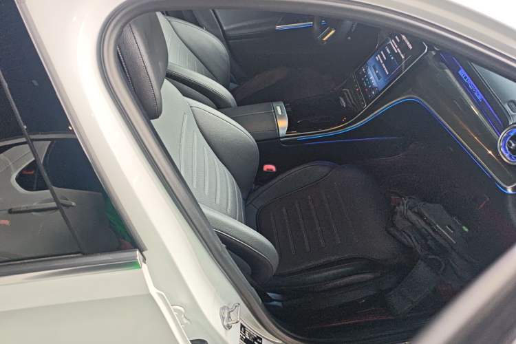 Used Mercedes-Benz C-Class 2023 C 200 L Sport Edition
