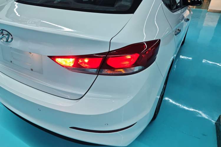 Used Hyundai Elantra (6th Generation / Lingdong) 2016 1.6L Automatic ZhiXuan – Elite Version