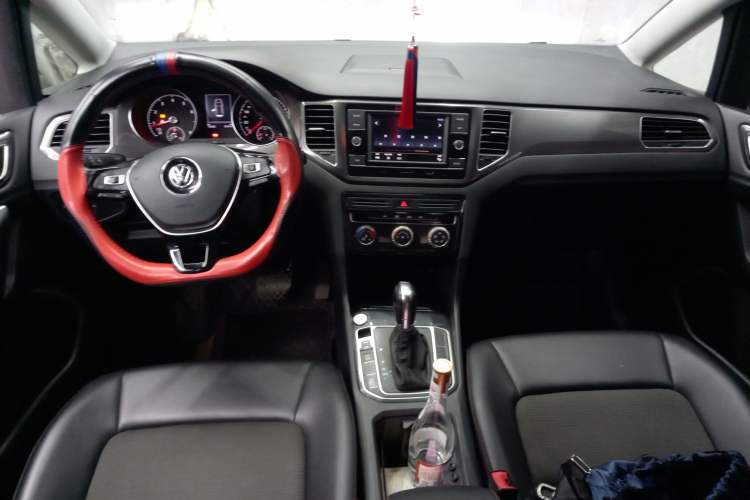 Used Volkswagen Golf Sportsvan 2018 230TSI Automatic Trend Edition