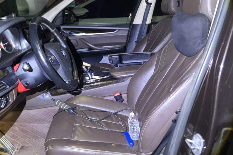 Used BMW X5 2015 xDrive28i Left Front Seat