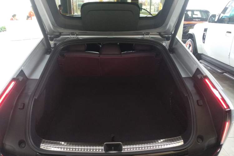 Used XPeng P7 2025 Model—702 Long Range Ultra