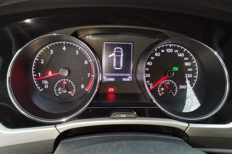 Used Volkswagen Touran 2016 Volkswagen Touran L 280TSI DSG Comfort Edition