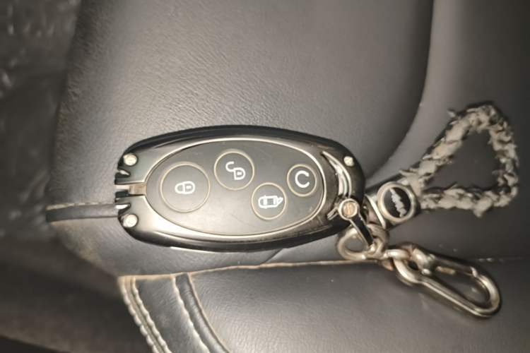 Used BYD Song 2020 Classic Edition 1.5T Manual Luxury Model
