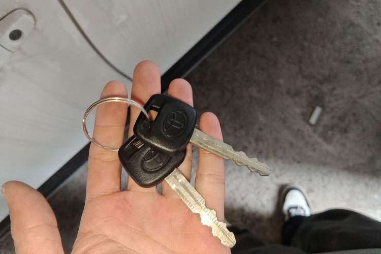 Used Toyota YARiS L Zhi Xuan 2022 X-Trail 1.5L CVT Leading PLUS Edition