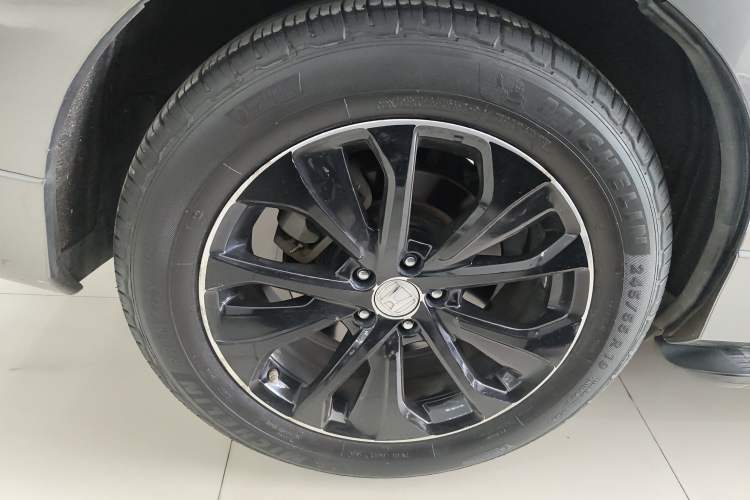 Used Honda Avancier 2017 240TURBO Two-Wheel Drive Premium Edition
