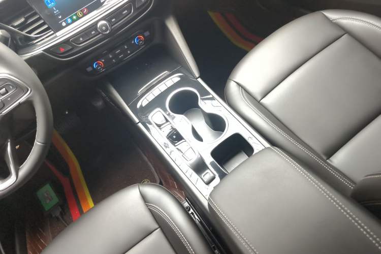 Used Buick Regal 2024 25T Deluxe Edition