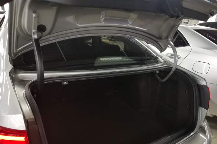 Used Volkswagen Sagitar 2017 1.6L Automatic Comfort Model
