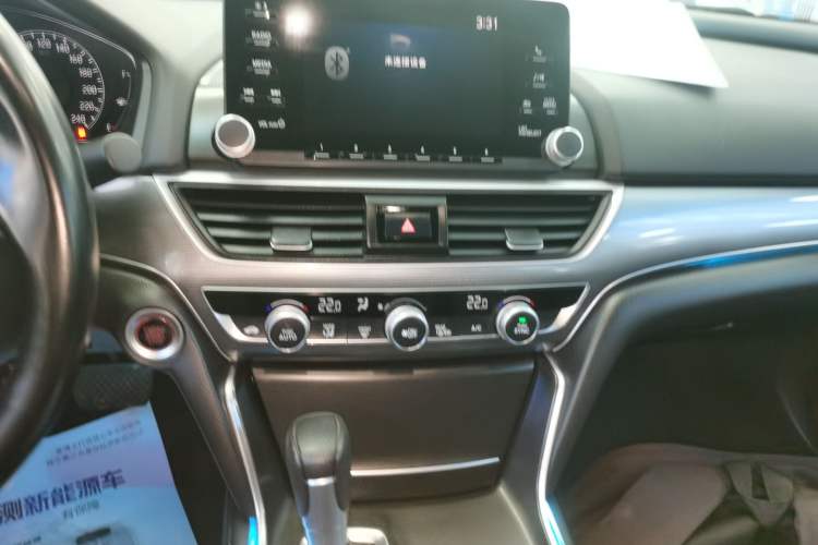 Used Honda Accord 2018 260TURBO Elite Edition China VI Audio And AC Panel