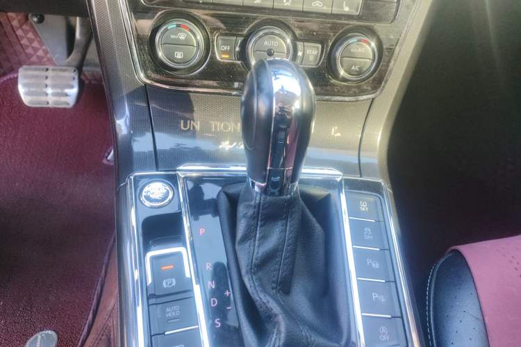 Used Volkswagen Passat 2016 330TSI DSG Prestige Edition