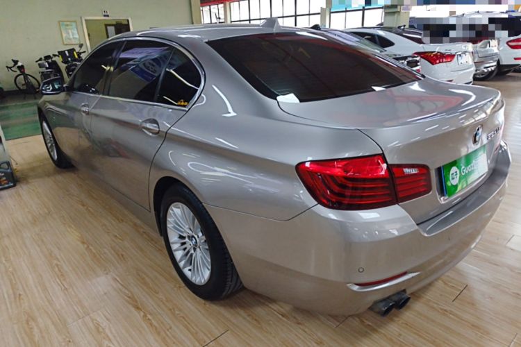 Used BMW 5 Series 2014 525Li Leading Model
