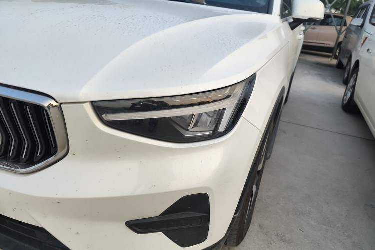 Used Volvo XC40 2023 B3 Zhiyuan Luxury Edition