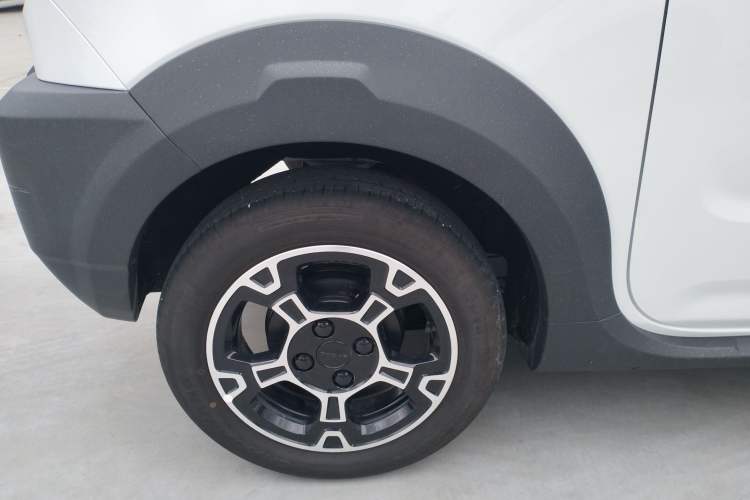 Used Geely Galaxy Panda 2025 210km Panda Rider Right Rear Wheel Hub