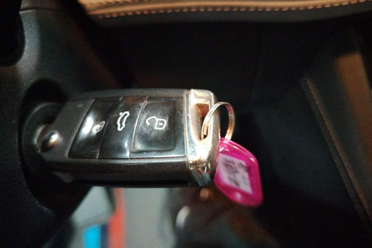 Used Jetta VS5 2023 280TSI Automatic Trend Edition Vehicle Key