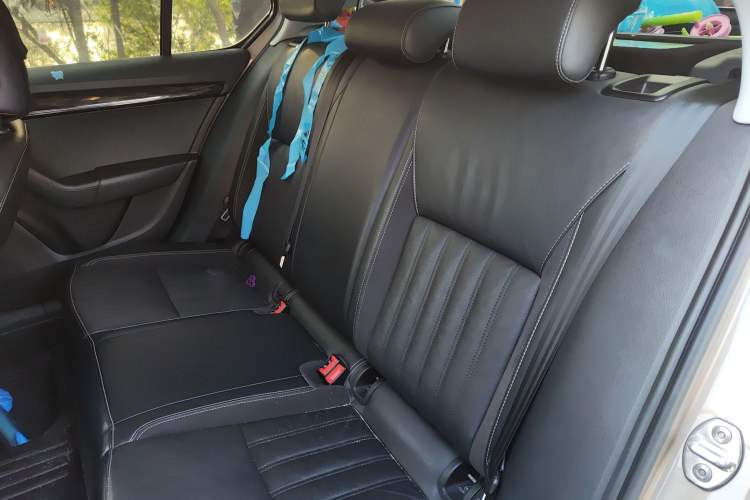 Used Skoda Octavia 2018 TSI280 DSG Flagship Edition Left Rear Seat