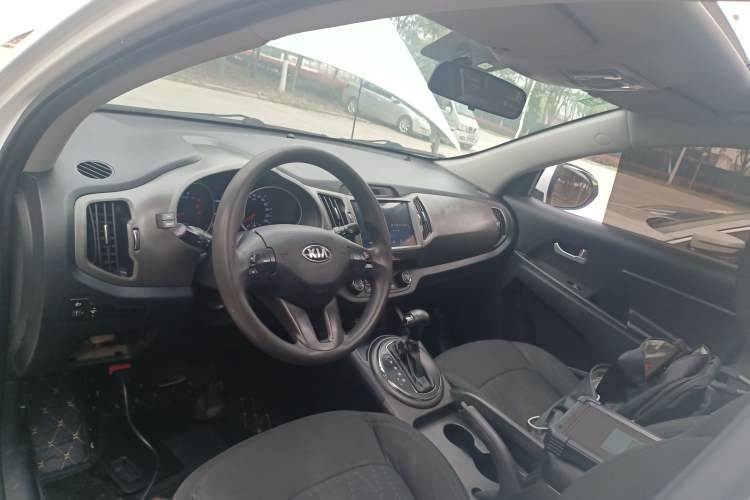 Used Kia Sportage R 2015 2.0L Automatic Two-Wheel Drive GL
