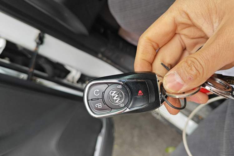 Used Buick Encore 2017 18T Automatic Two-Wheel Drive Urban Elite Model