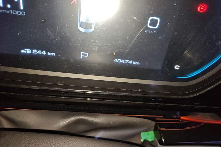 Used Baojun RC-6 2019 1.5T CVT 24-Hour Online Luxury Edition Odometer Close Up